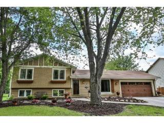 7616 101st St, Minneapolis, MN 55438-2004
