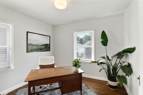 2106 Highland Pkwy, Saint Paul MN  55116-1311 exterior