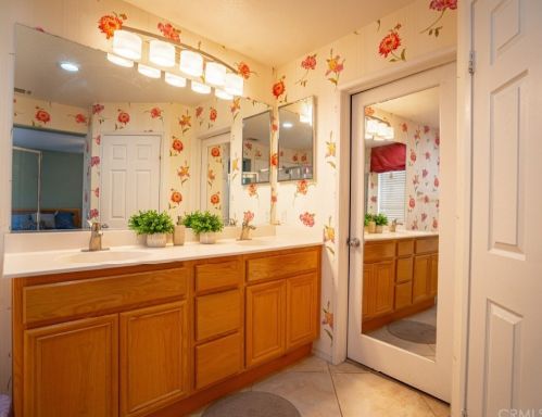 3527 Cooperstown Ave, Lancaster CA  93535-2429 exterior