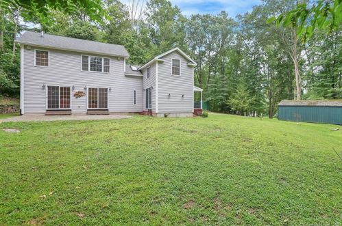 291 Spring Hill Rd, Upper Stepney CT  06468-2143 exterior