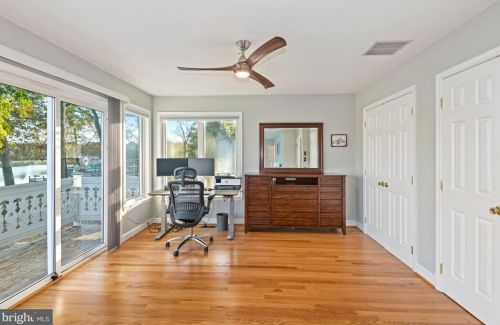 5070 Lerch Dr, Shady Side MD 20764-9650 exterior