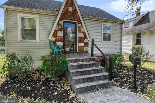 1232 Kings Hwy, Haddon Heights NJ  08035-1221 exterior