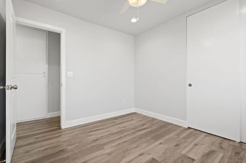 8716 Lodestone Cir, Elk Grove CA  95624-2520 exterior