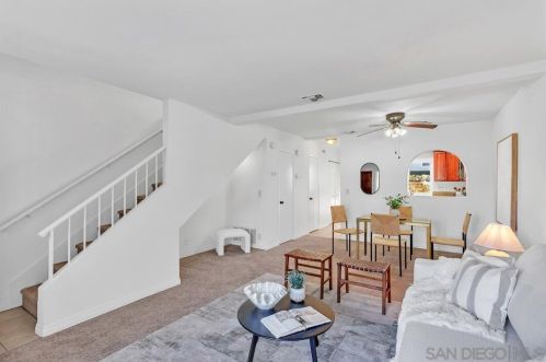 1007 Howard Ave, Escondido, CA 92029-2043