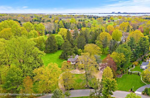 5 Post Rd, Locust, NJ 07760-1023