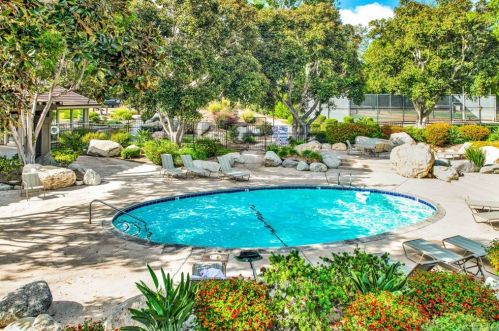 279 Streamwood, Irvine CA  92620-1944 exterior