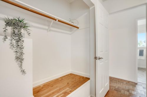 2467 Lacey Dr, Milpitas CA 95035-6122 exterior