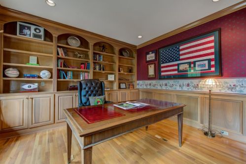 10627 Deerfield Rd, Cincinnati OH  45242-4212 exterior