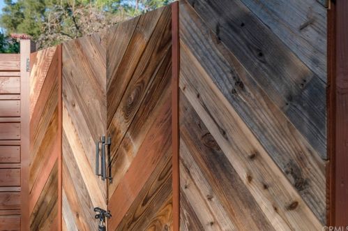 4465 5th St, Riverside CA  92507-4110 exterior