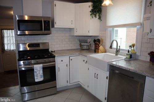 112 Lincoln Ave, Camden NJ  08108-1511 exterior