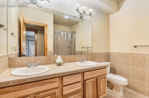 130 Elk Grove Ln, Woodland Park CO 80863-9158 exterior