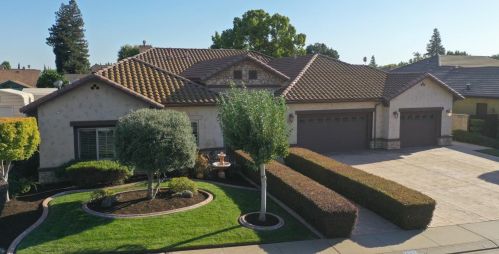 2020 Kendall Ave, Modesto, CA 95355-3280
