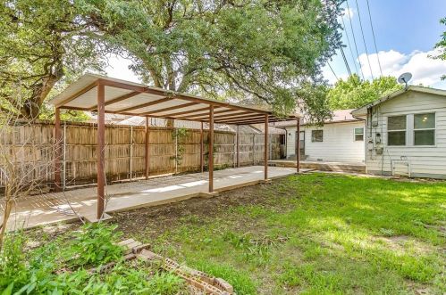 5417 El Campo Ave, Fort Worth TX 76107-4701 exterior