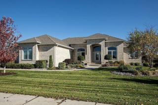 4340 Timberline Dr, Fargo, ND 58104-6634