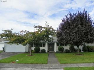 2556 Northlake Ave, Longview, WA 98632-4408