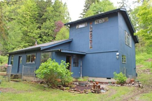 13321 208th St, Bryant, WA 98223-6990