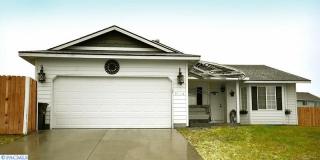4504 Tusayan Dr, Pasco, WA 99301-8237