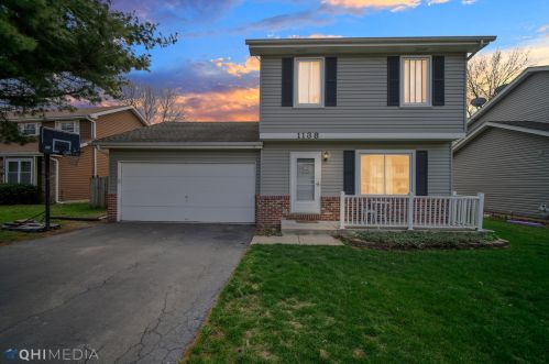 1138 Needham Rd, Naperville, IL 60563-3336