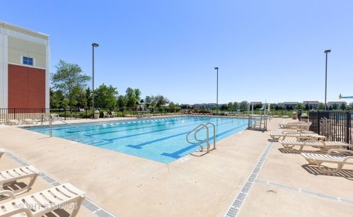1712 Sandcastle Ln, Pingree Grove IL  60140-2056 exterior
