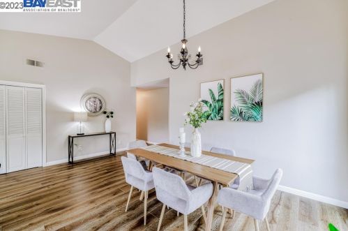 6903 Corte Barcelona, Pleasanton, CA 94566-8602