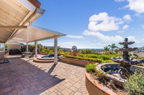 2832 Calle Guadalajara, San Clemente CA  92673-3516 exterior