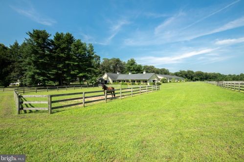 2874 Patuxent Riv Rd, Davidsonville MD 21035-2237 exterior