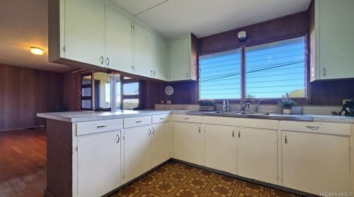 4124 Maunaloa Ave, Honolulu HI  96816-4525 exterior