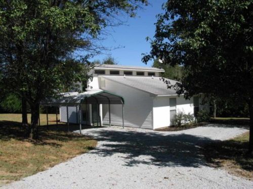 1420 Miller Farm Rd, Inman, SC 29349-9626