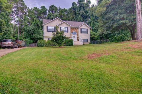 130 Eastwood Cir, Porterdale, GA 30014-1610