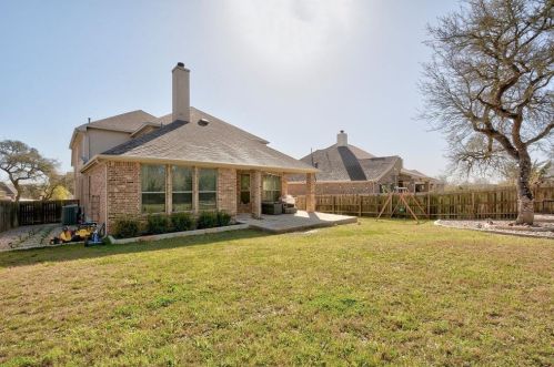 829 Catalina Ln, Austin TX  78737-4715 exterior
