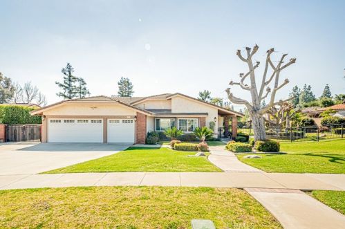 1176 Nicholas St, Upland, CA 91784-1288