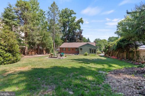 92 Euclid Ave, Lancaster PA  17603-6807 exterior