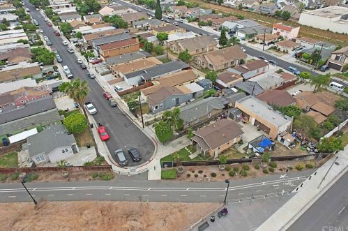 15115 Bellota Ave, Paramount CA  90723-4604 exterior