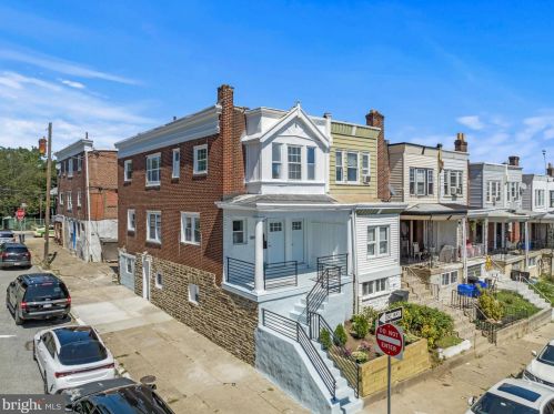 1849 Albanus St, Philadelphia, PA 19141-1004