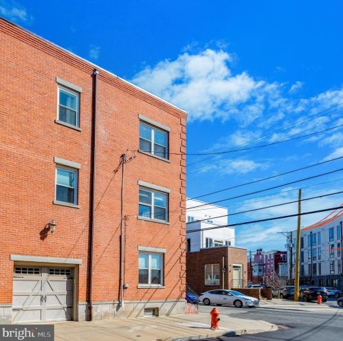 842 19th St, Philadelphia, PA 19130-2022
