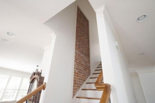 4437 Carmain Dr, Atlanta GA  30342-3503 exterior