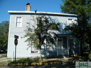 1818 Whitaker St, Savannah, GA 31401-8039