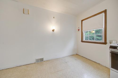 1604 Hollywood Ct, Saint Paul MN  55108-2130 exterior