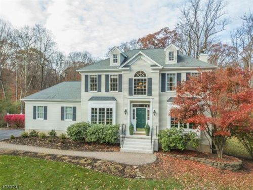 37 Bedminster Rd, Dover, NJ 07869-1215