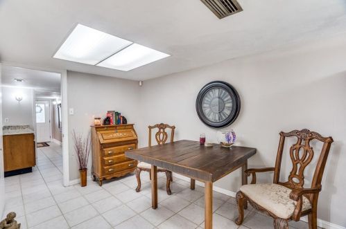 2049 Christie Ln, Carrollton TX 75007-3509 exterior