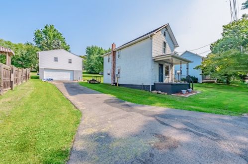1117 Clarion Ave, Vandergrift, PA 15690-6125