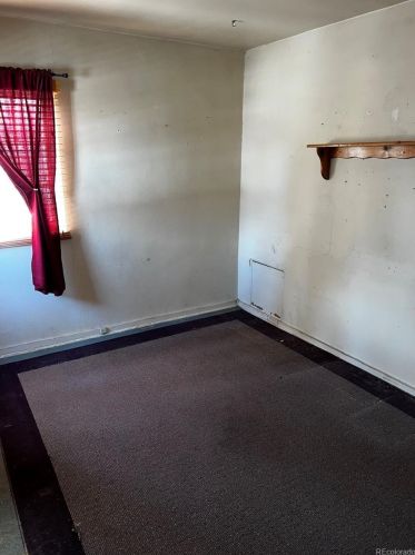 4860 Logan St, Englewood CO 80113-6843 exterior