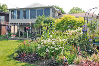 37 Shr Dr, Volo IL  60030-1552 exterior