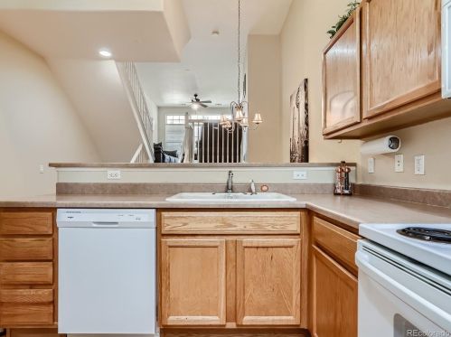 1415 Dayton Ct, Denver CO  80247-7338 exterior