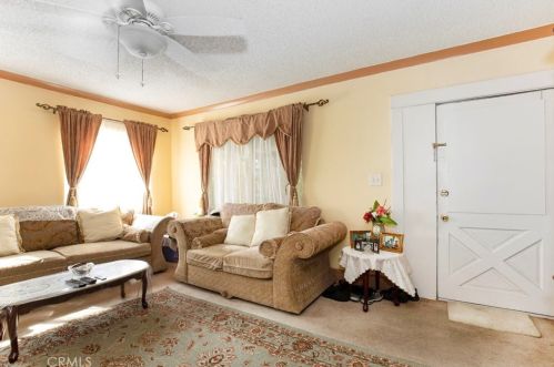 341 Chevy Chase Dr, Glendale CA  91205-4440 exterior