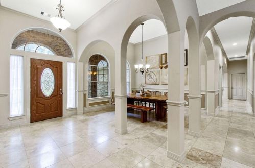 43 Timber Ln, Conroe, TX 77384-3124
