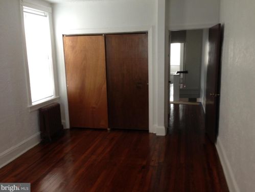 3625 11 St, Philadelphia PA 19148-0052 exterior