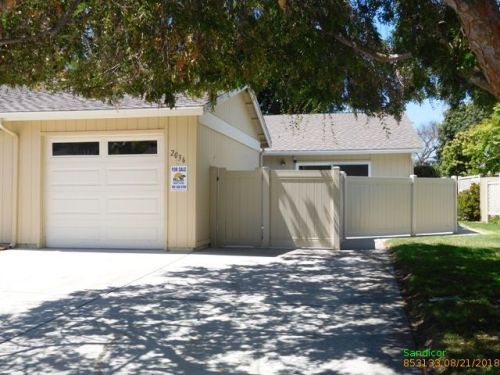 2036 Willowood Ln, Encinitas, CA 92024-3147