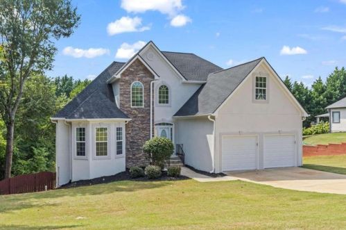 7255 Magnolia Ln, Fairburn, GA 30213-6419