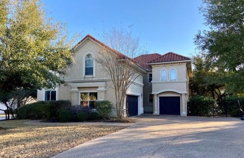 11501 Firethorn Ct, Austin, TX 78732-2230